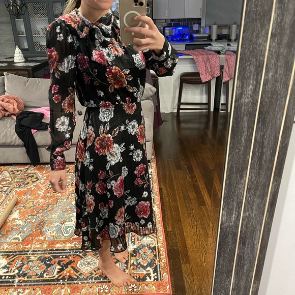 Maggy London Dress (NWOT) - Picture 8 of 10